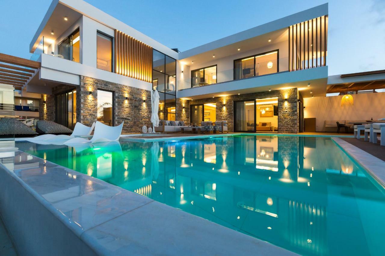 Wave Villa, Front Retreat, By Thinkvilla * Πάνορμος